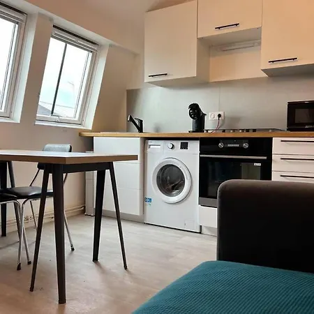 Beauregard 梅尔·莱斯·拜恩斯